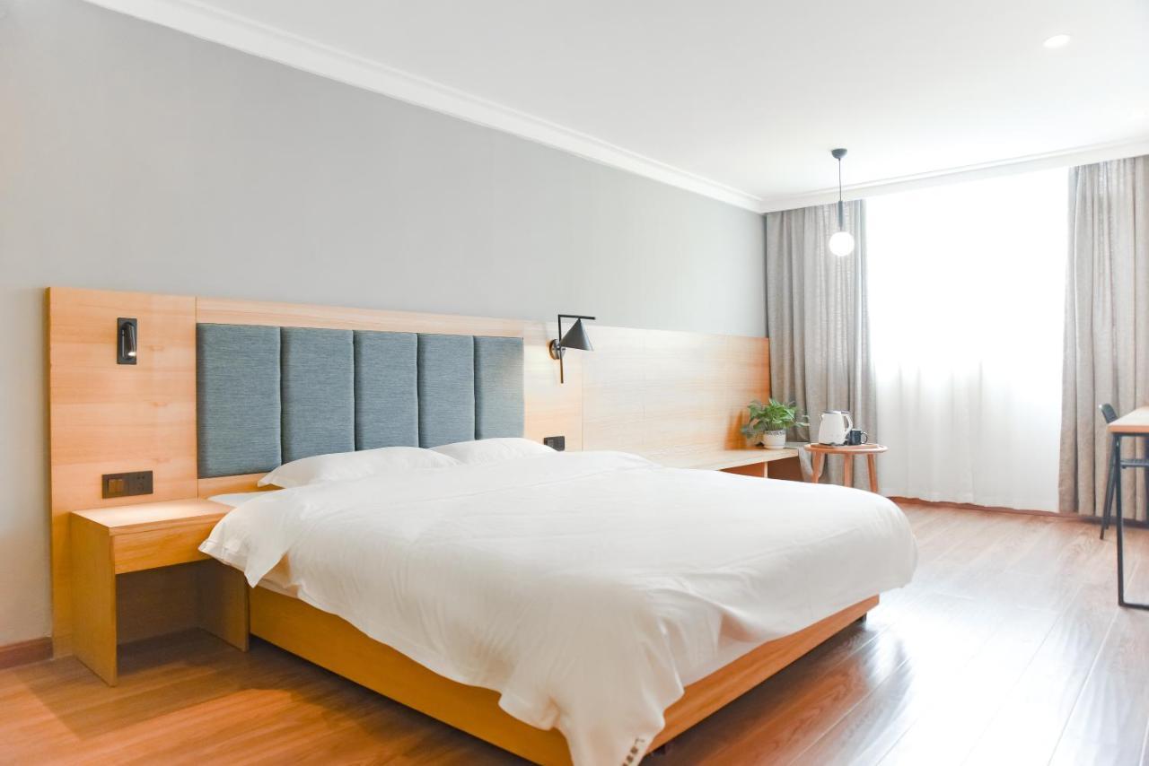 Travel Light Inn Гуйлинь Экстерьер фото