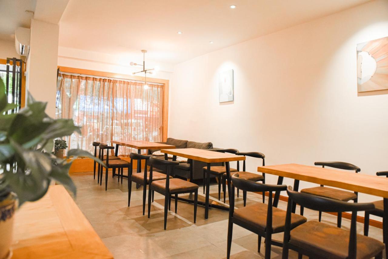 Travel Light Inn Гуйлинь Экстерьер фото