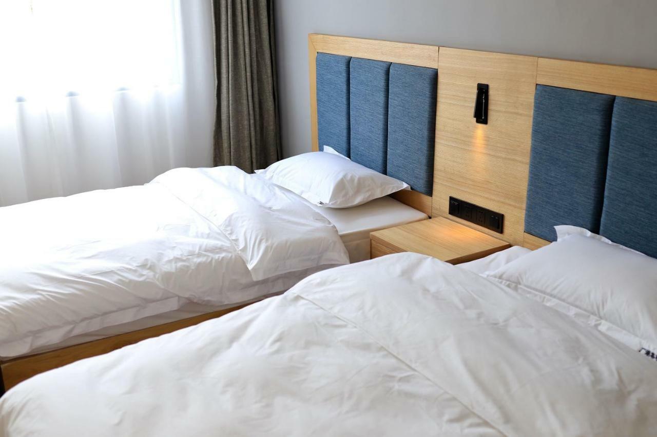 Travel Light Inn Гуйлинь Экстерьер фото
